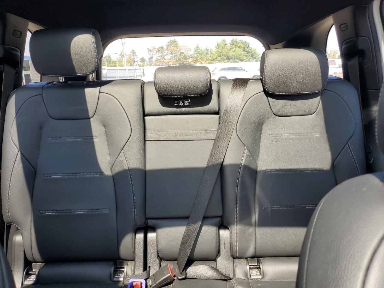 Mercedes-Benz GLB 250 4matic Image 11