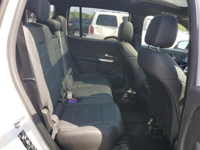 Mercedes-Benz GLB 250 4matic Image 12