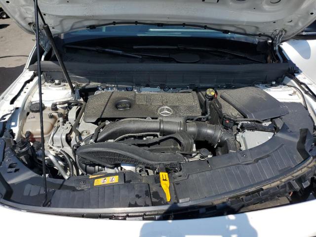 Mercedes-Benz GLB 250 4matic Image 10