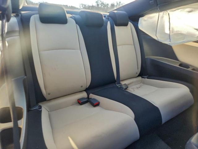 Honda Civic Lx Image 11