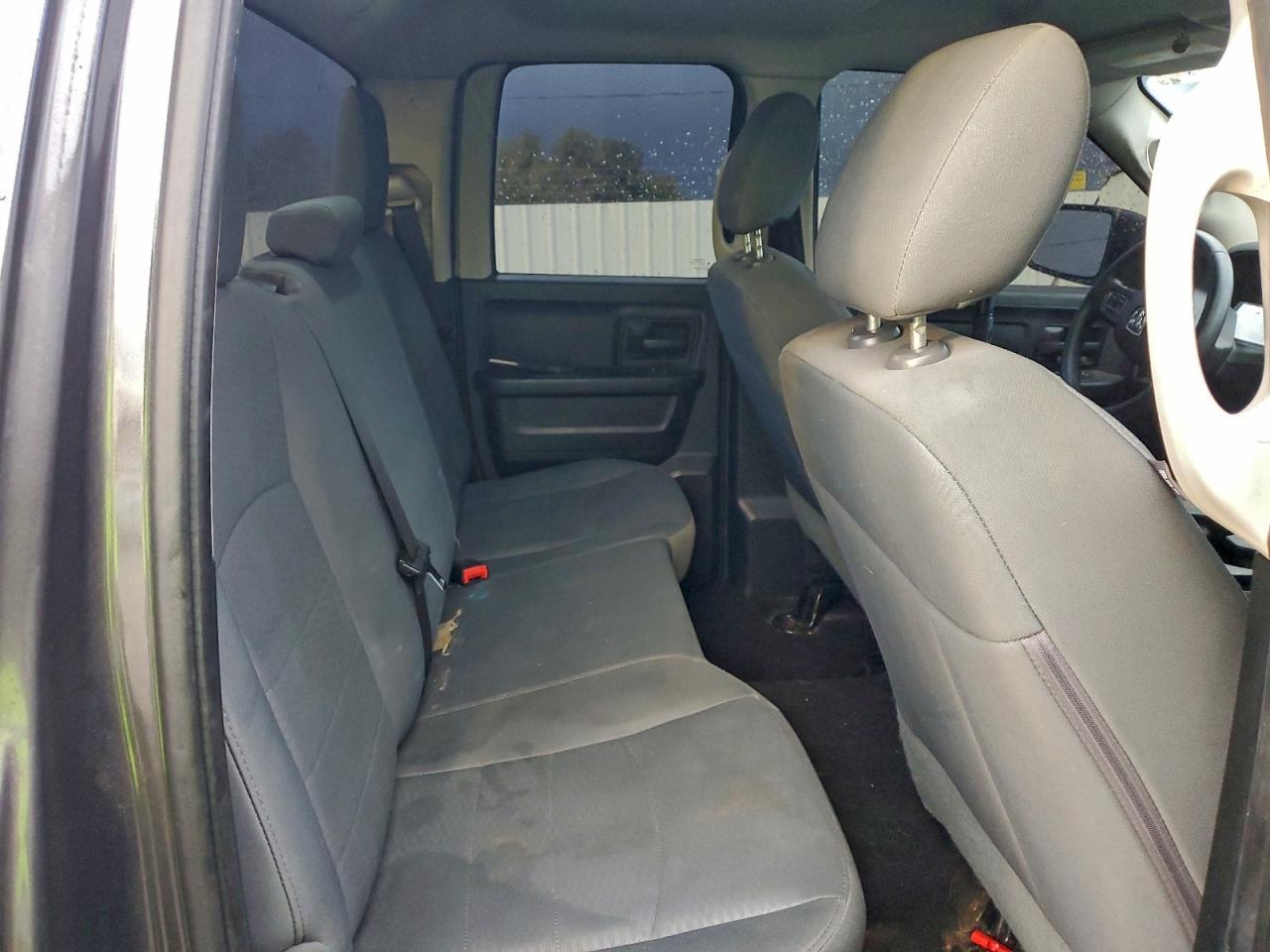 Ram 1500 St Image 10