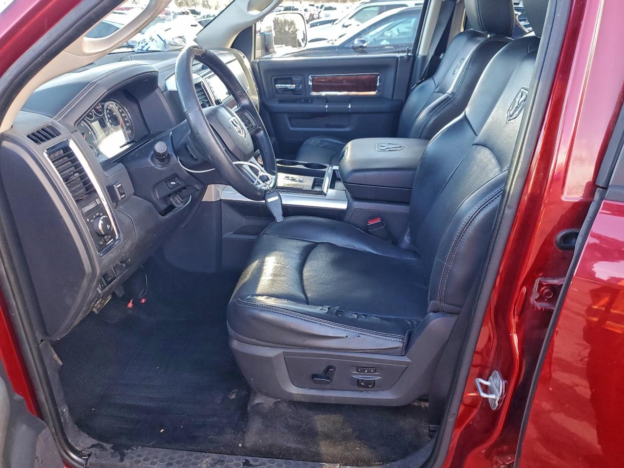 Dodge Ram 1500 Laramie Image 10