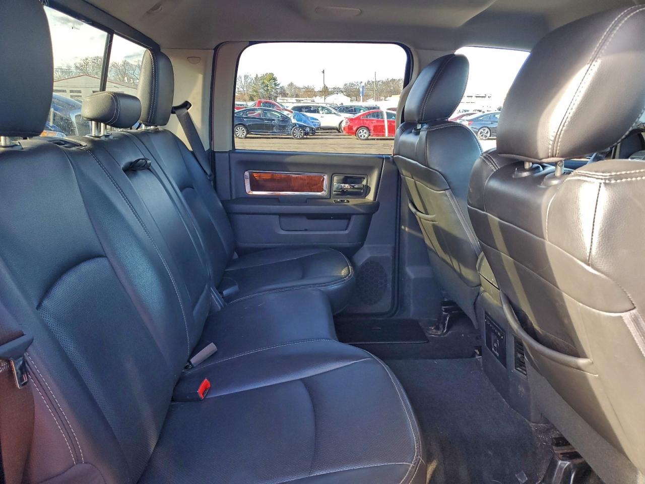 Dodge Ram 1500 Laramie Image 5