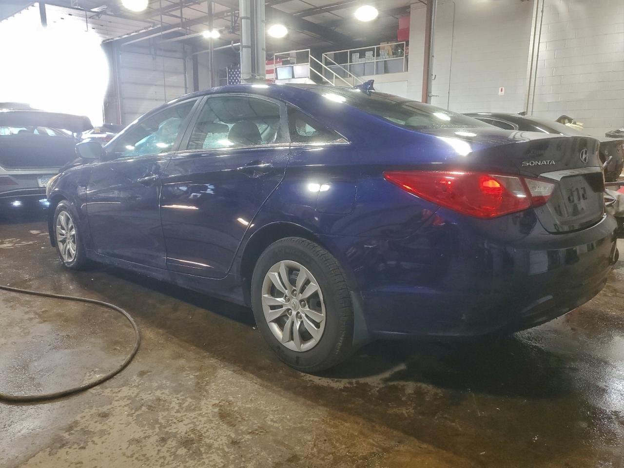 Hyundai SONATA Gls Image 3