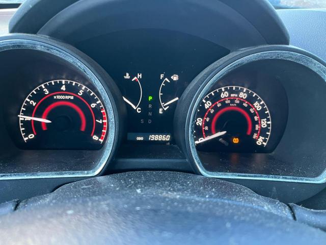 Toyota Highlander Base Image 9