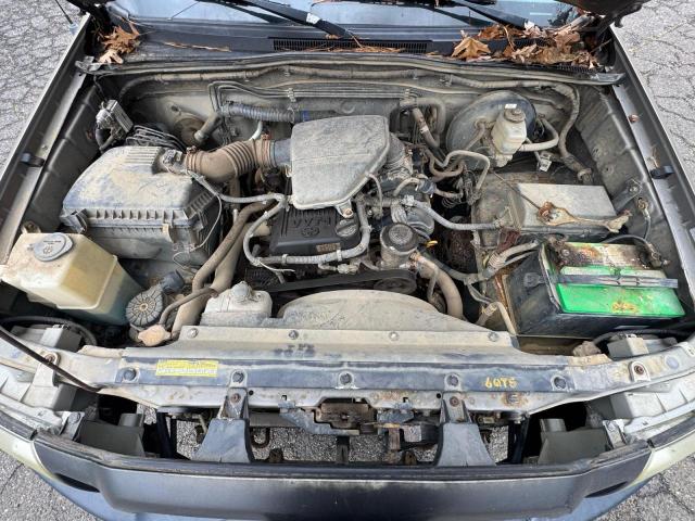 Toyota Tacoma Image 6