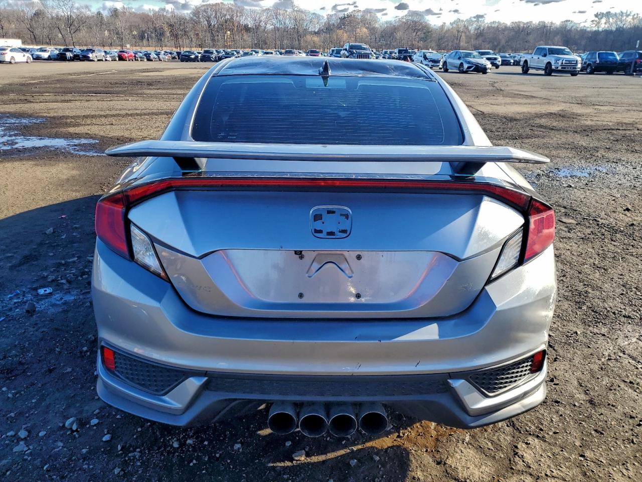 Honda Civic Si Image 11