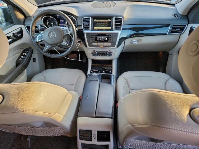 Mercedes-Benz M-Class 350 4matic Image 9