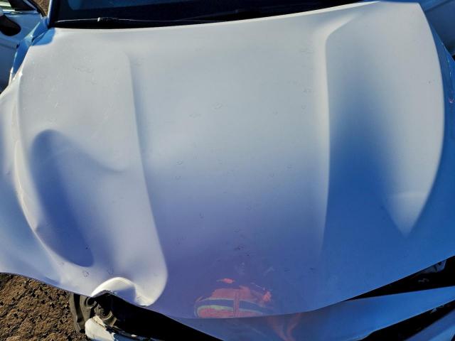 Toyota Camry L Image 10