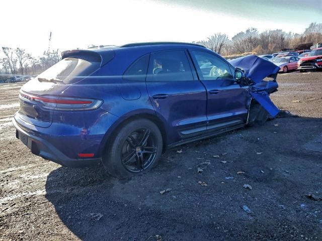 Porsche Macan Image 3