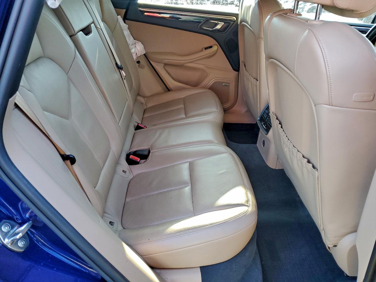 Porsche Macan Image 6