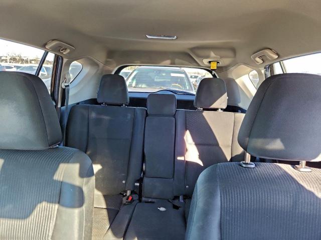 Toyota RAV4 Le Image 3