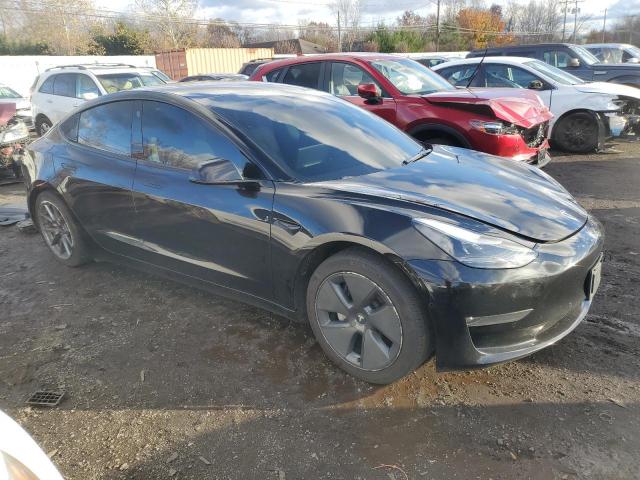 Tesla Model 3 Image 2