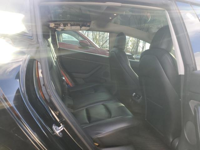 Tesla Model 3 Image 8