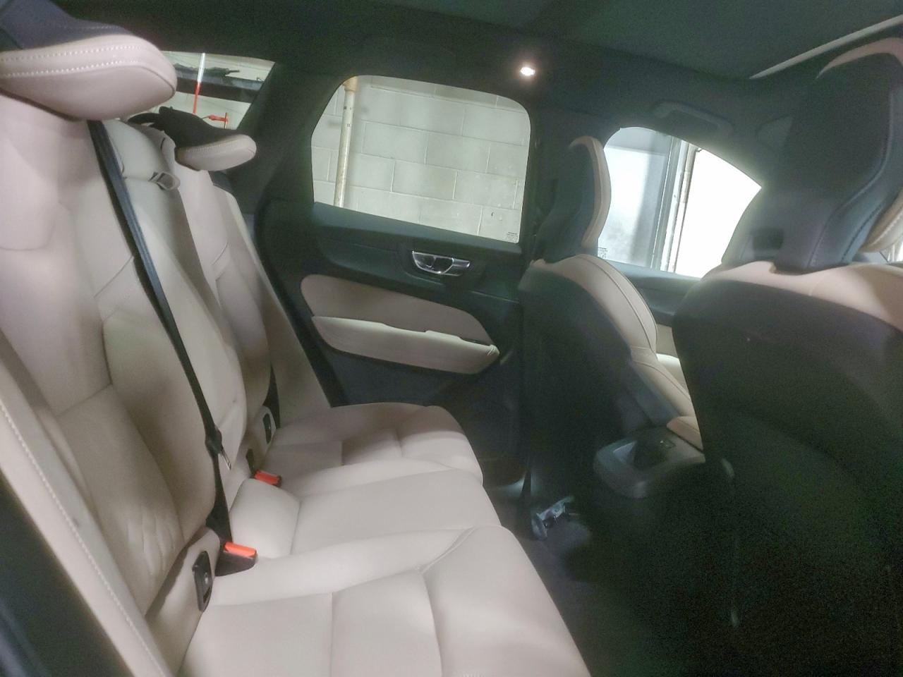 Volvo Xc60 Core Core Image 7