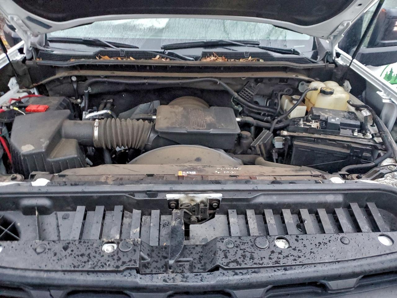 Chevrolet Silverado K3500 Image 9