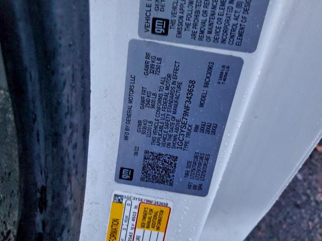 Chevrolet Silverado K3500 Image 10