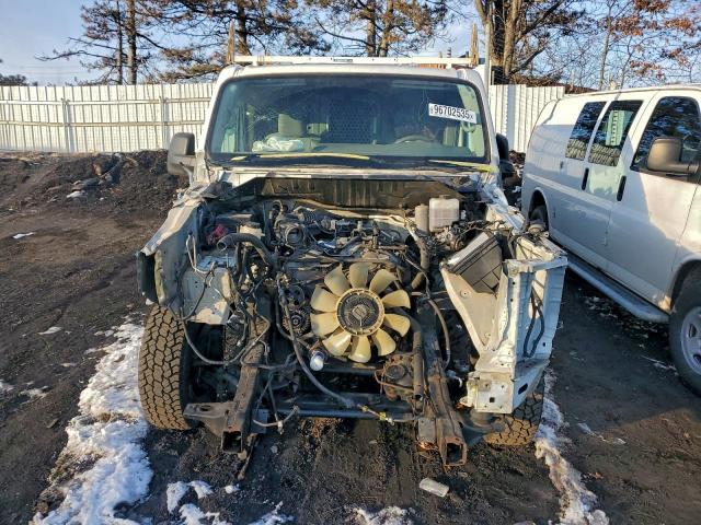 Nissan Nv 1500 S Image 6