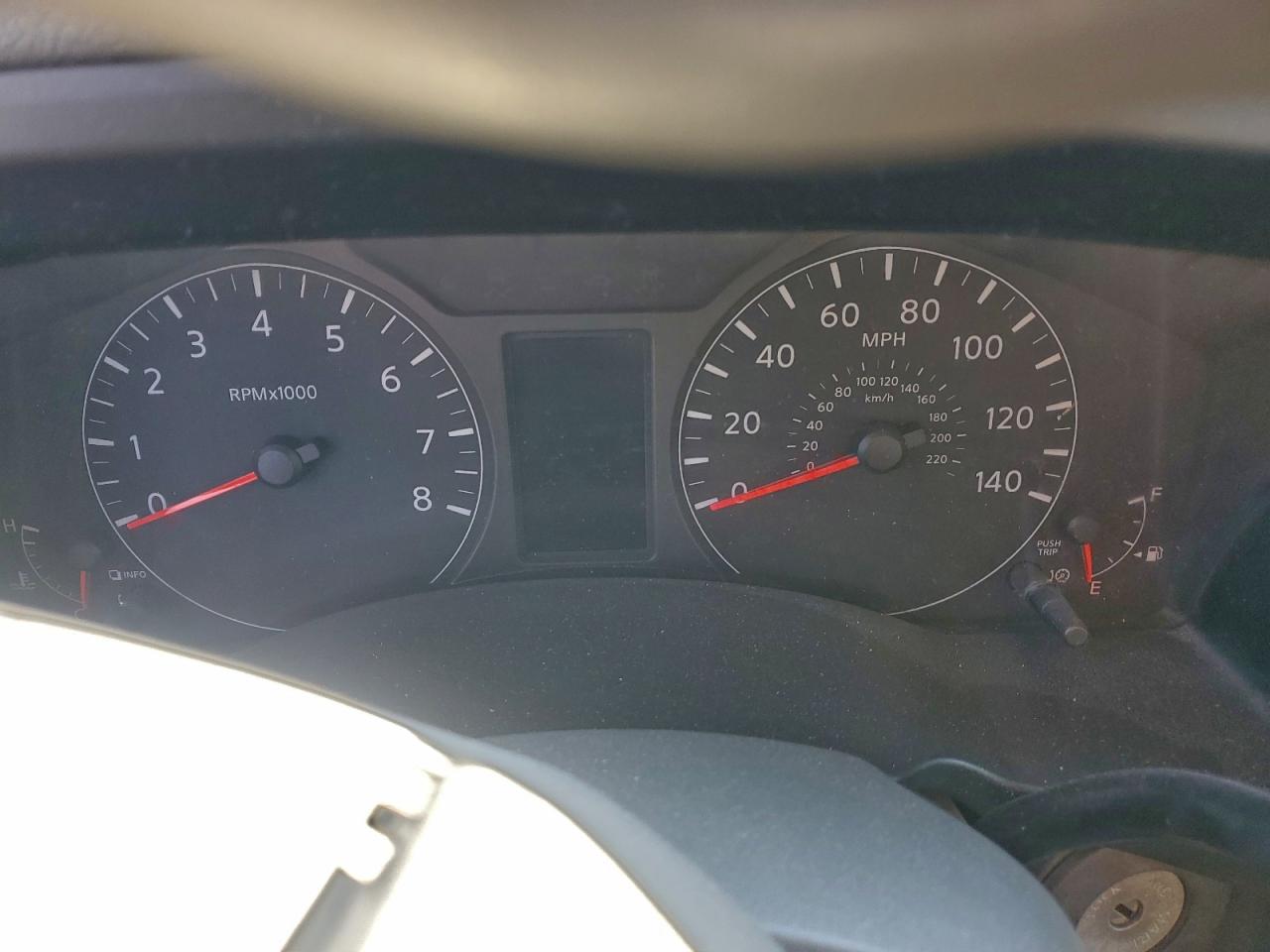 Nissan Nv 1500 S Image 4