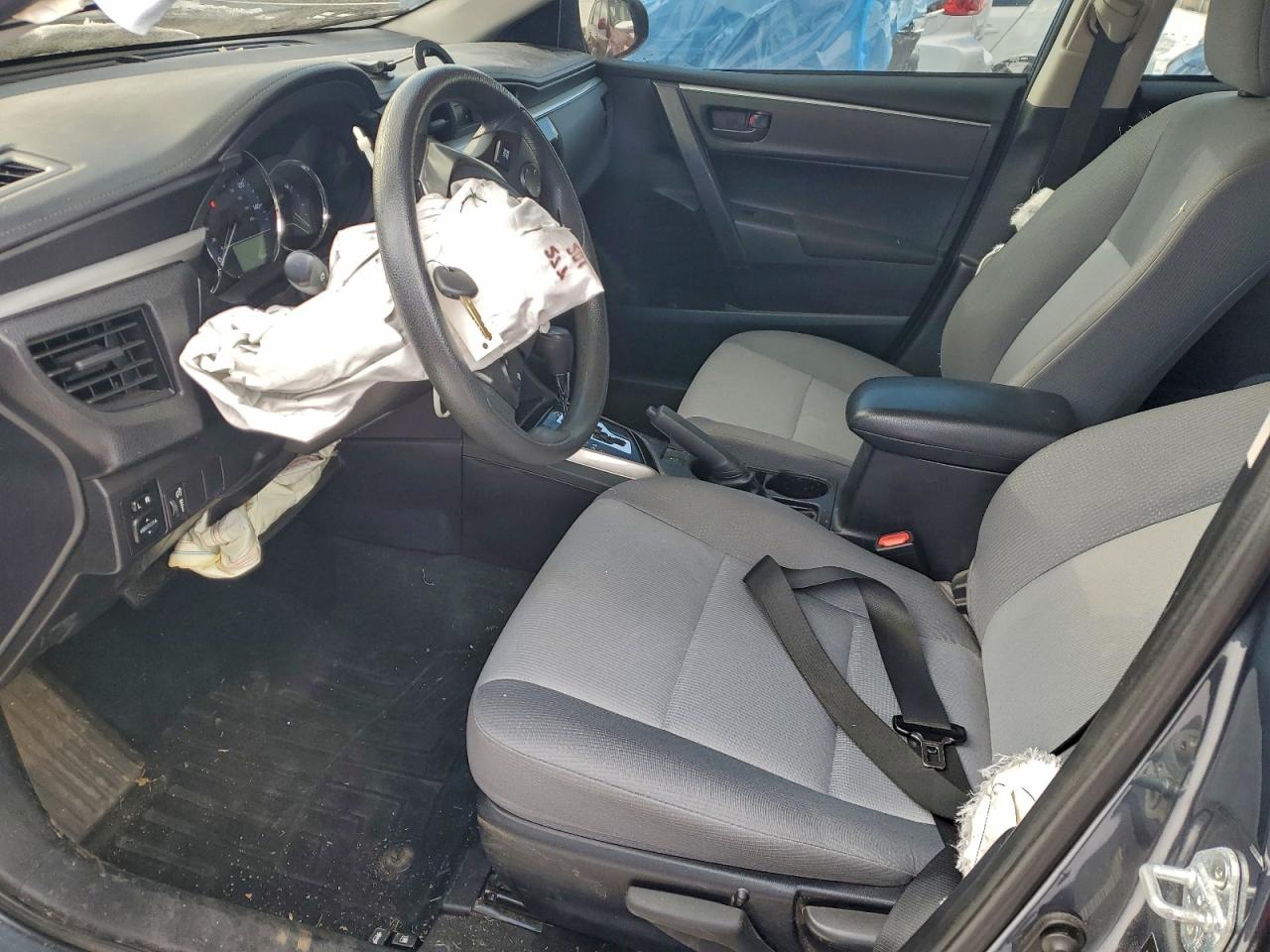 Toyota Corolla L Image 13