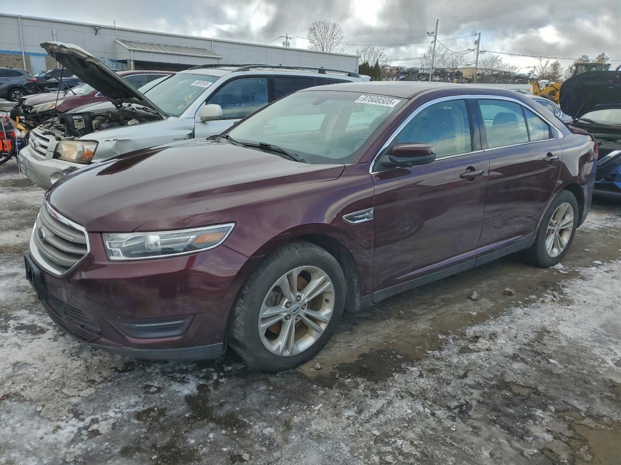 Ford Taurus Sel Image 1