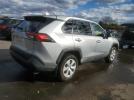 Toyota RAV4 Le Image 10