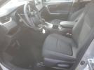 Toyota RAV4 Le Image 5