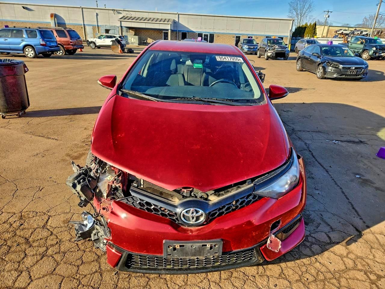 Toyota Corolla Image 6