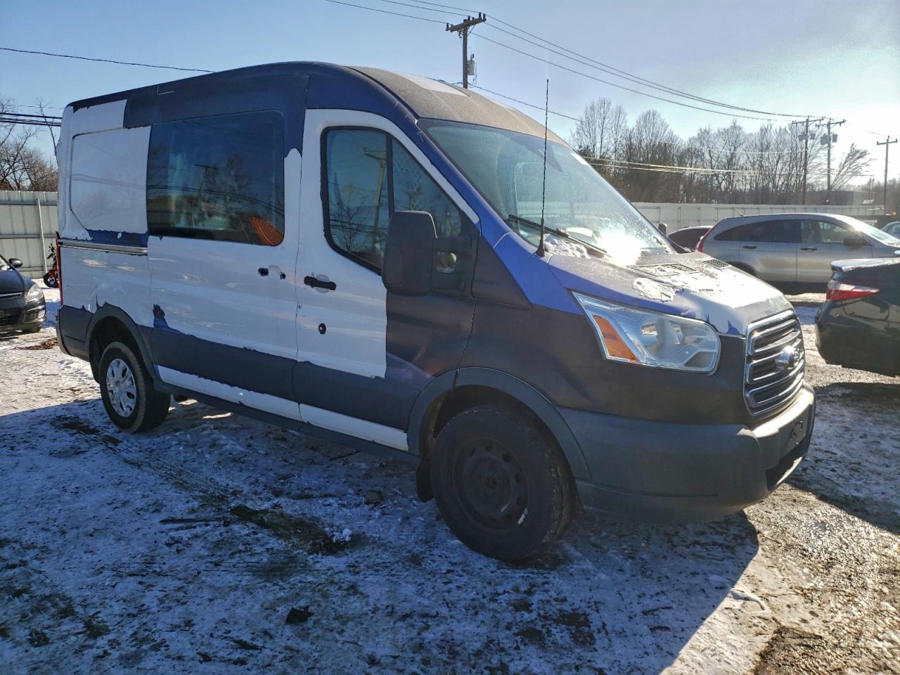 Ford Transit T-250 Image 2