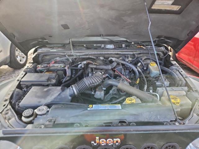 Jeep Wrangler Sahara Image 3