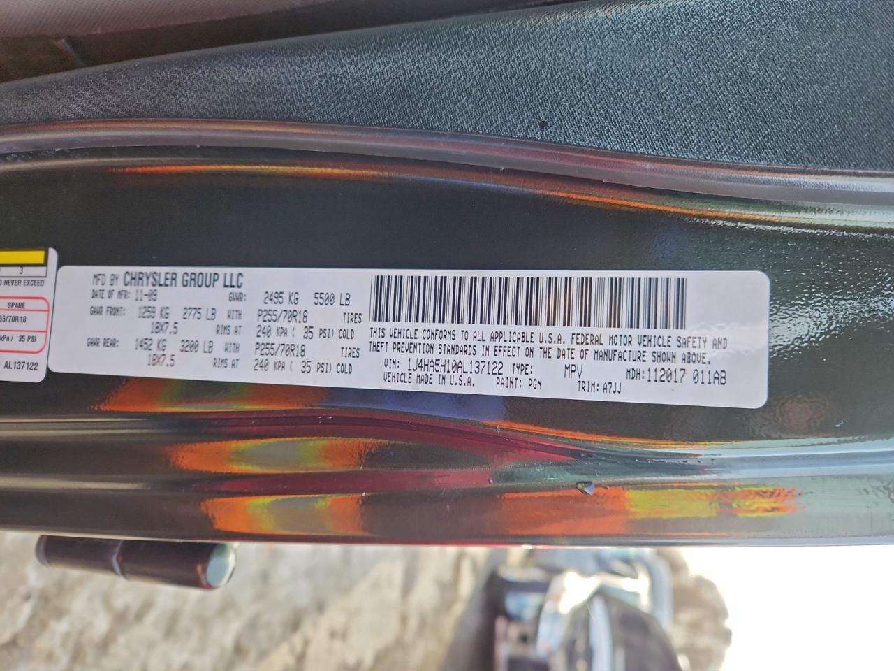 Jeep Wrangler Sahara Image 4