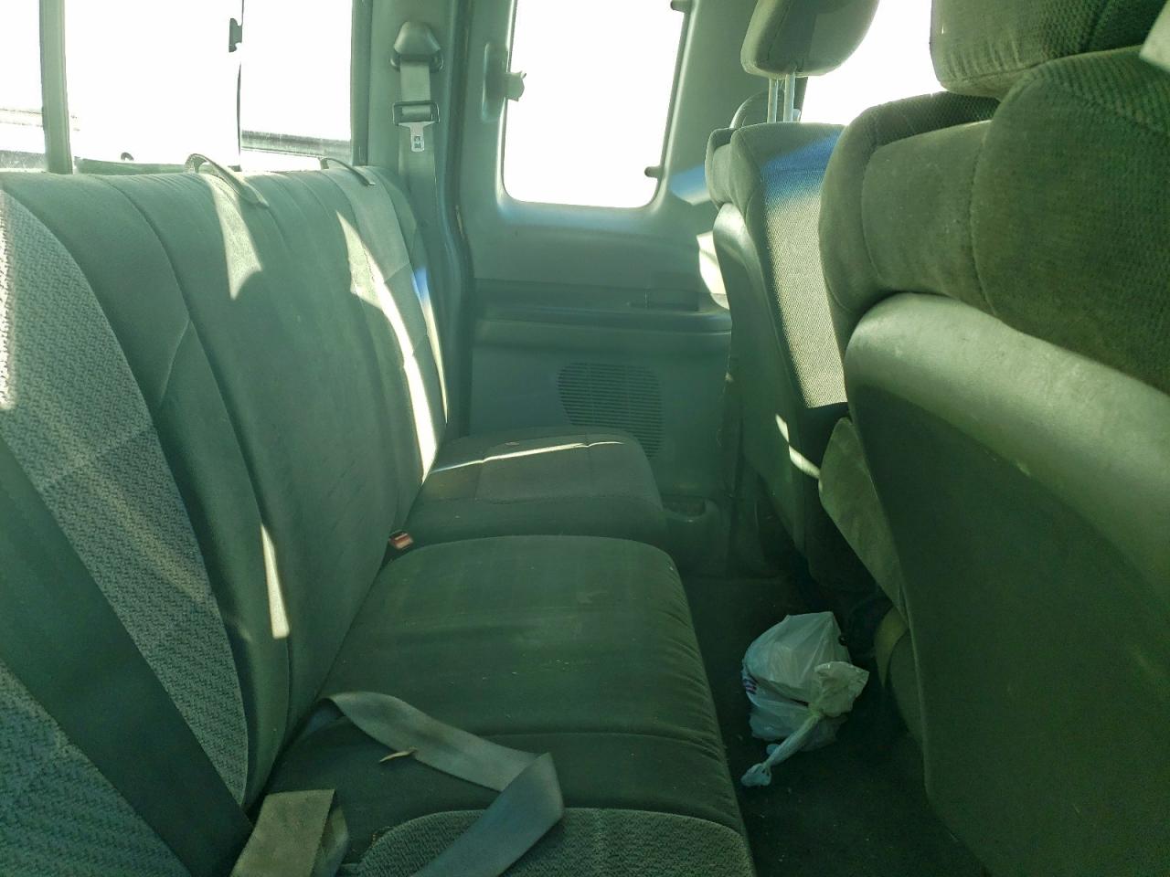 Ford F-250 Super Duty Image 11