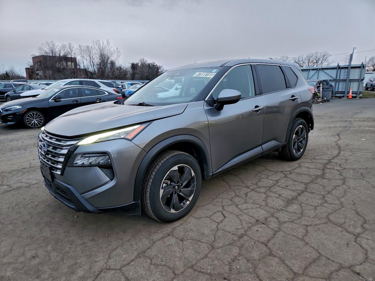 Nissan Rogue Sv Image 1