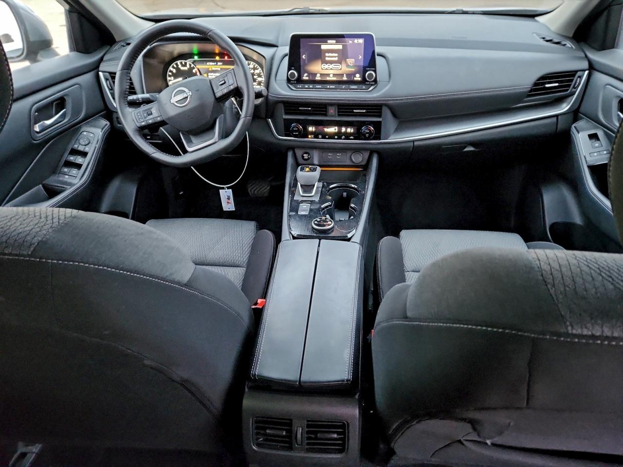 Nissan Rogue Sv Image 11