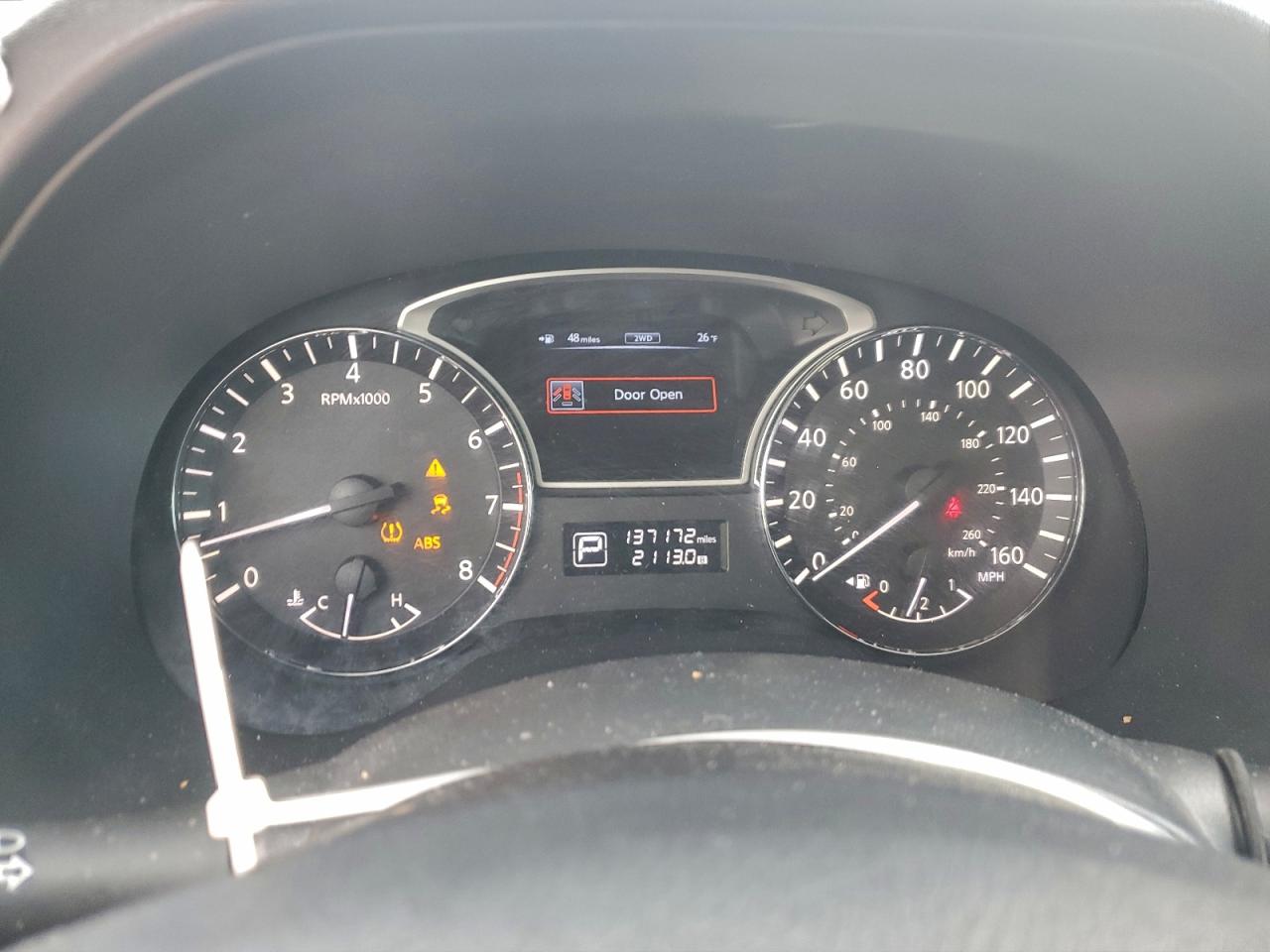 Nissan Pathfinder S Image 10