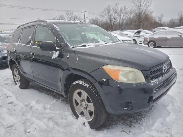 Toyota RAV4 Image 5