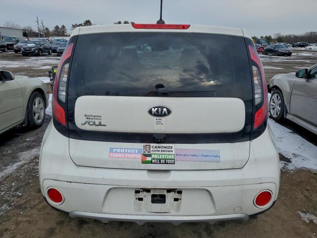 Kia Soul + Image 7