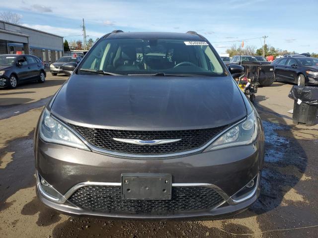 Chrysler Pacifica Touring L Image 4