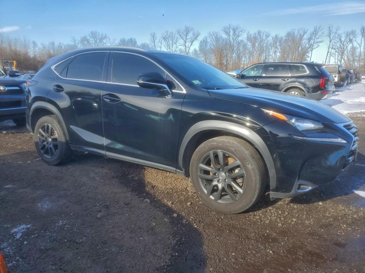 Lexus NX 200t Base Image 7