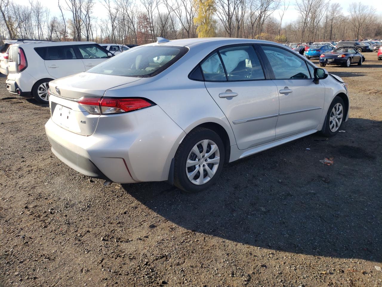 Toyota Corolla Le Image 2