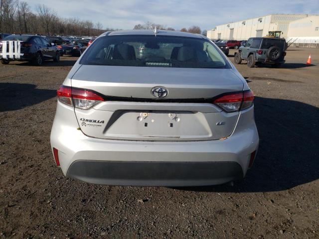 Toyota Corolla Le Image 10