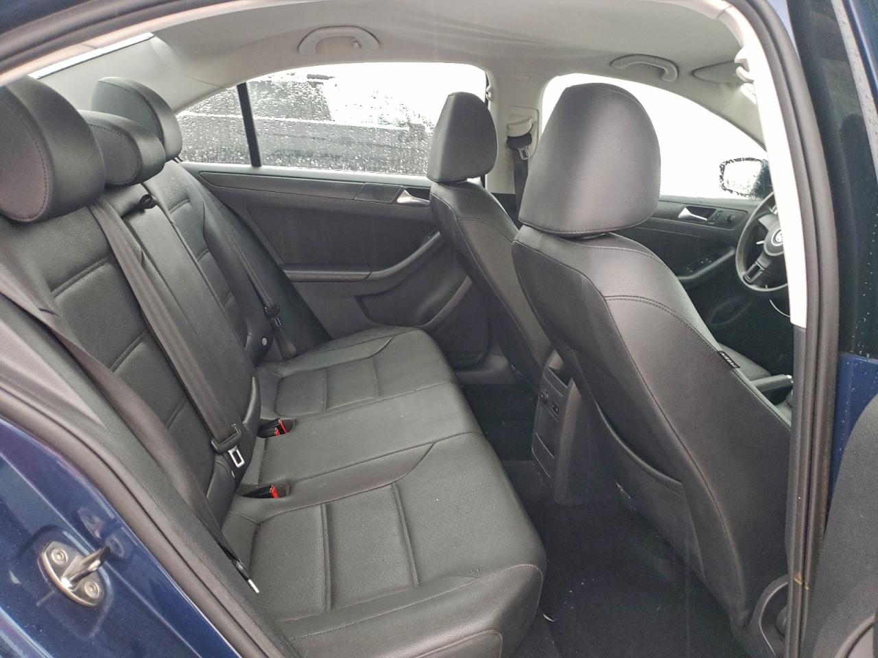 Volkswagen Jetta Se Image 7