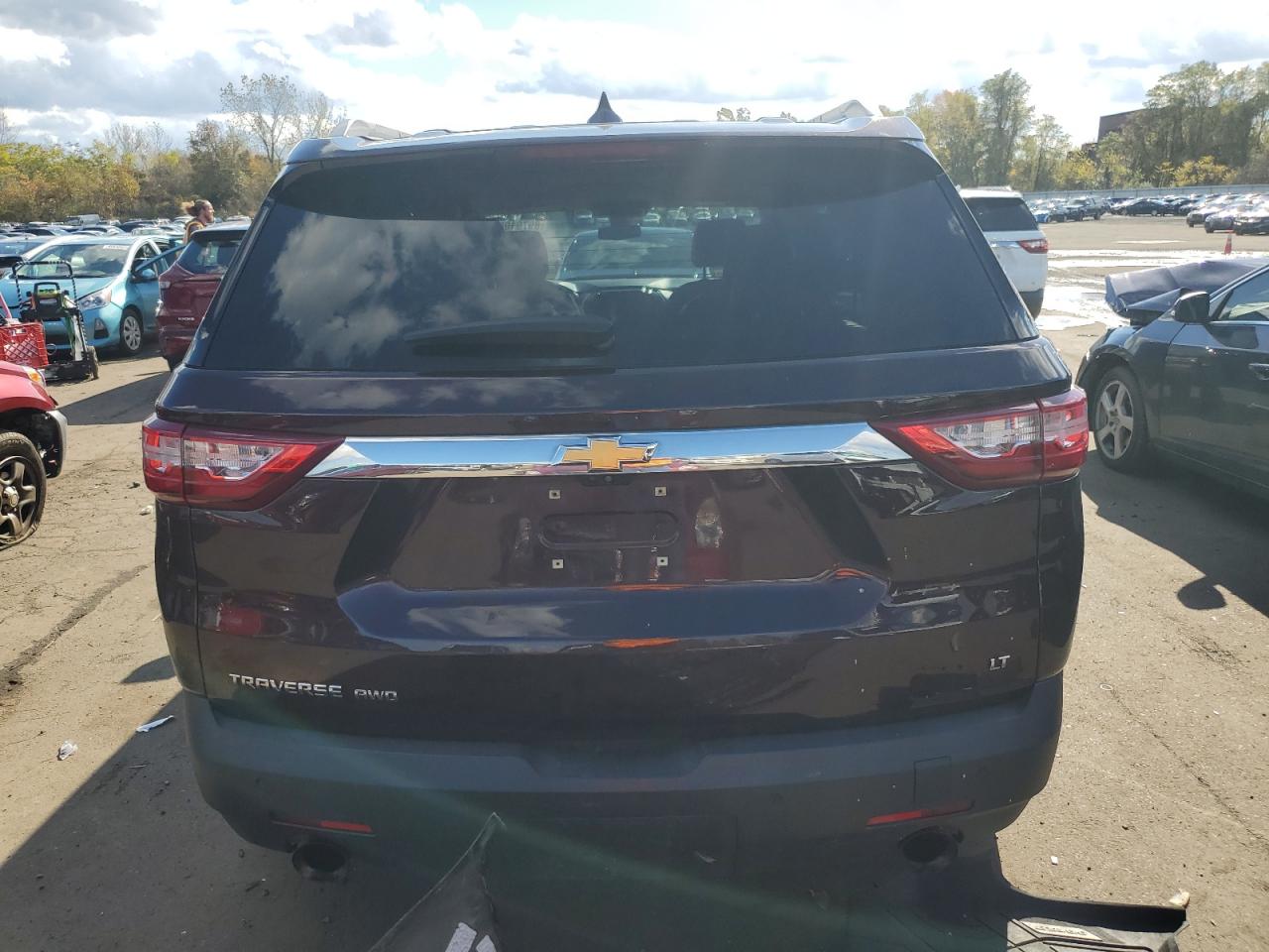 Chevrolet Traverse Lt Image 7