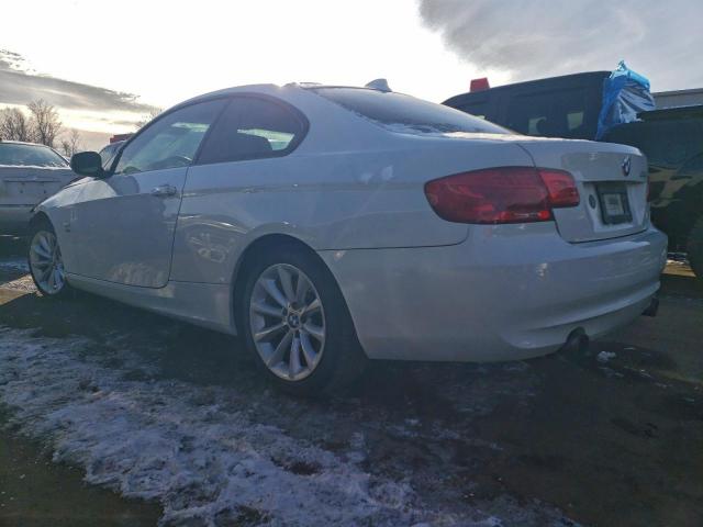 BMW 3 Series Xi Image 10