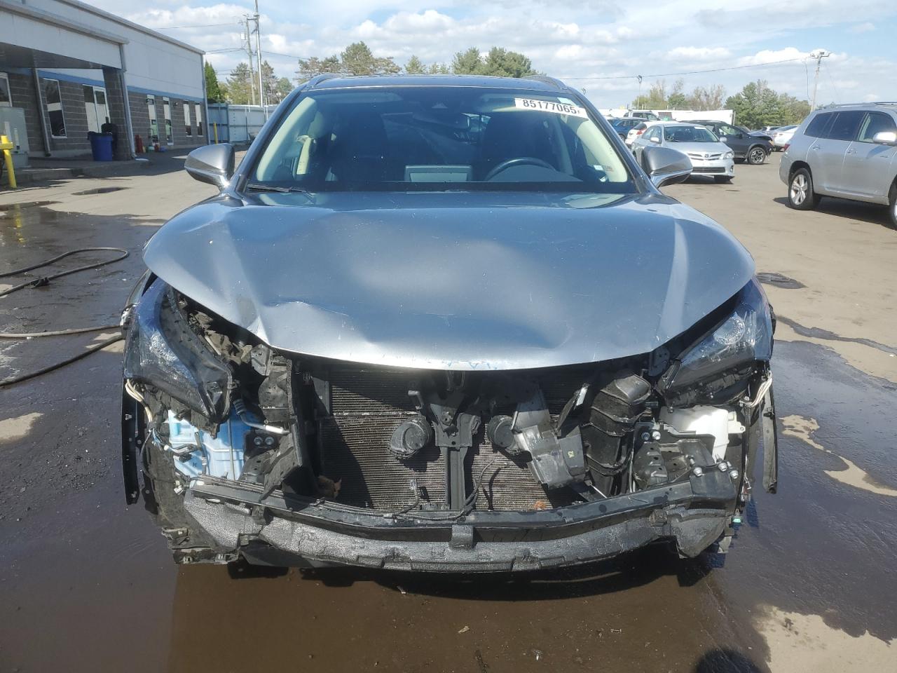 Lexus NX 300h Base Image 5