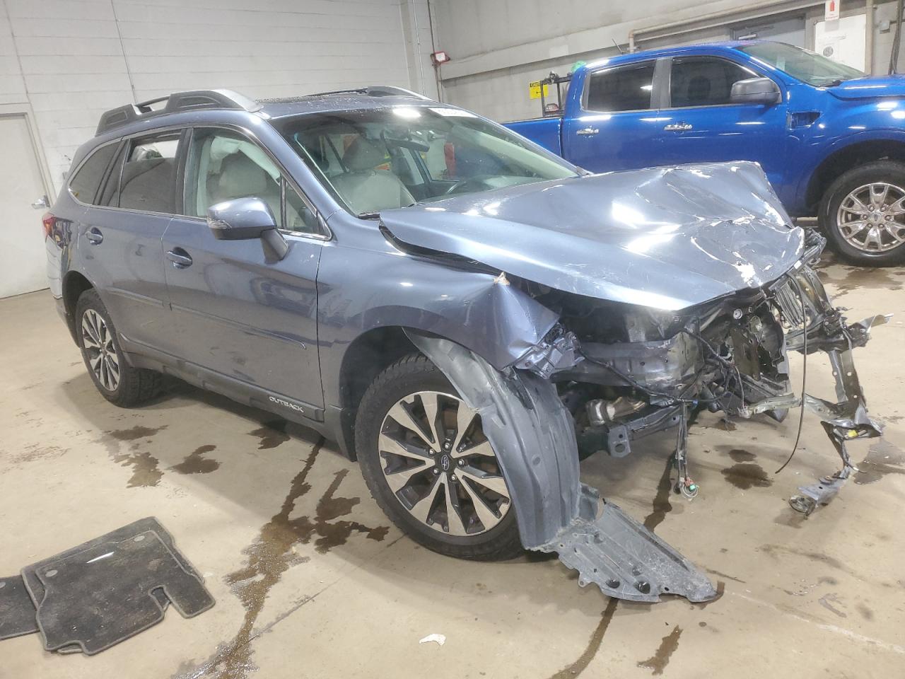 Subaru Outback 2.5i Limited Image 4