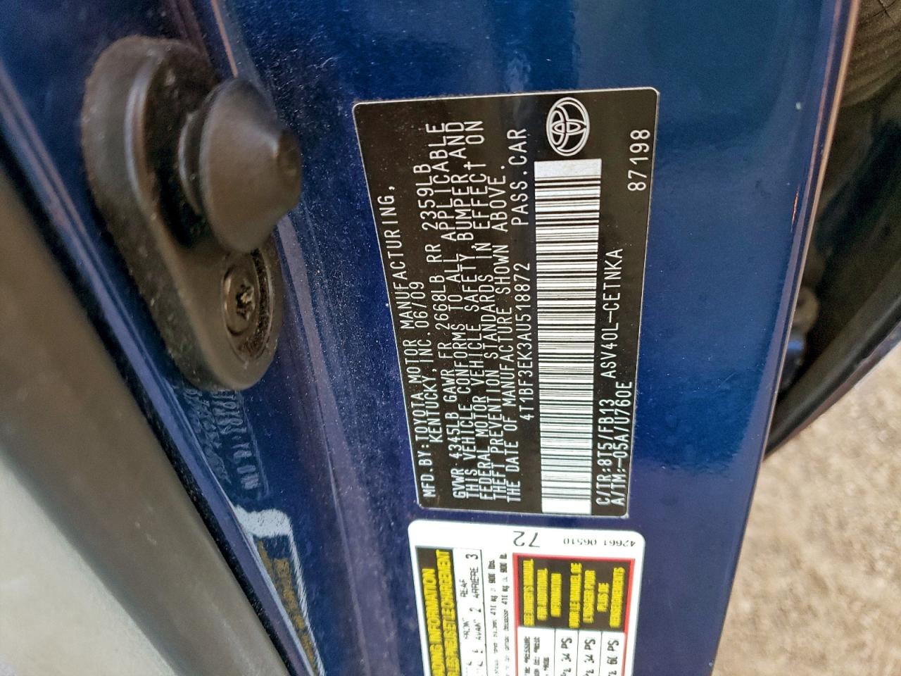 Toyota Camry Base Image 7