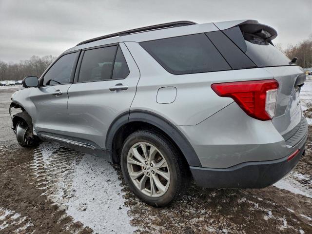 Ford Explorer Xlt Image 2
