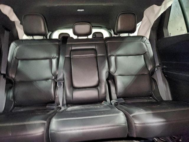 Ford Explorer Xlt Image 7