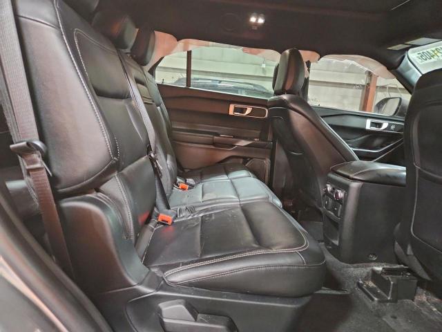 Ford Explorer Xlt Image 13